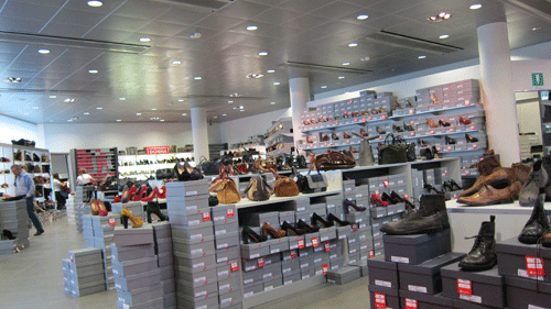 outlet shoes shop