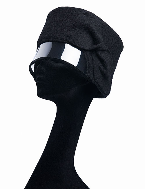 Sciume'-black-hat-with-visor
