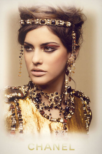 Chanel Perfection Lumiere Launches in Ireland January 2012: Pictures &  Makeup Artist Insider Secrets